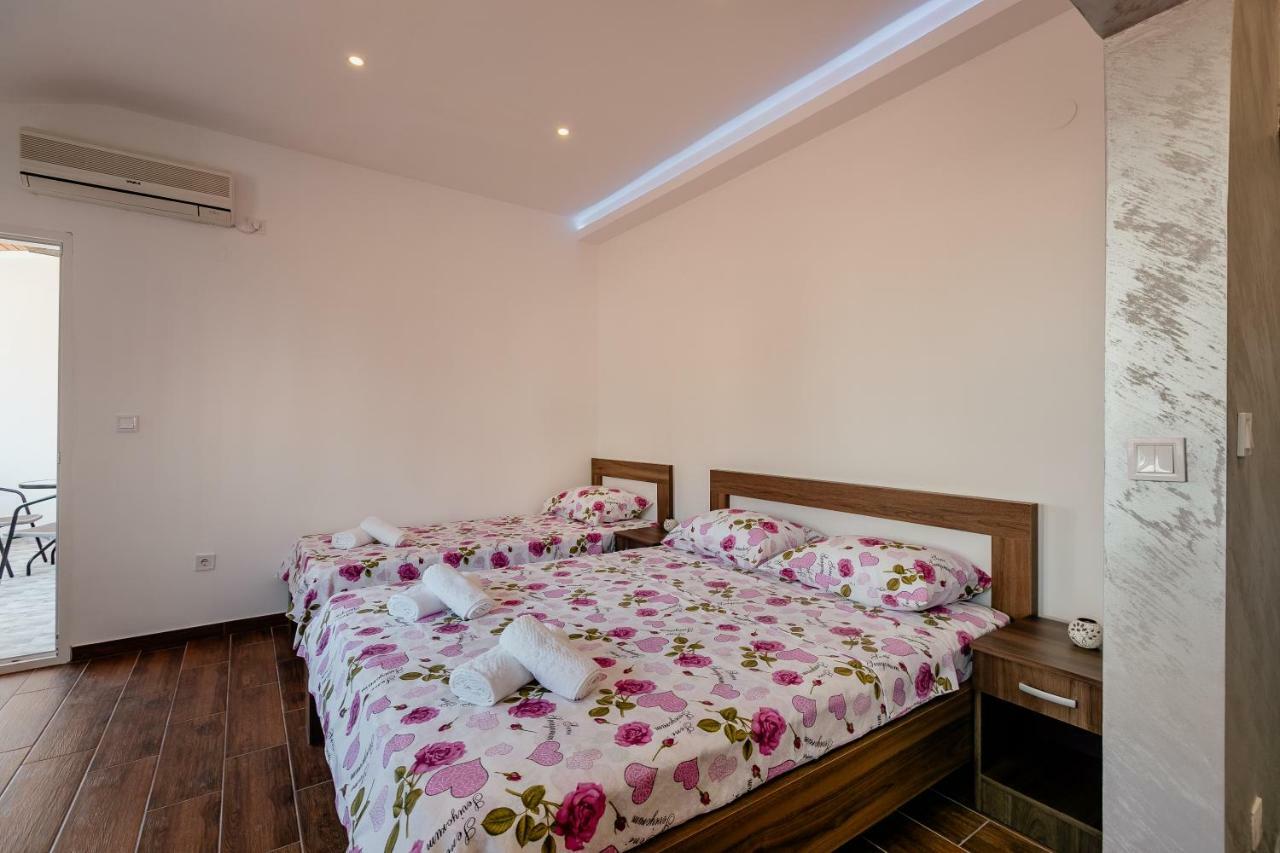 Apartman Mia Herceg Novi Exterior photo